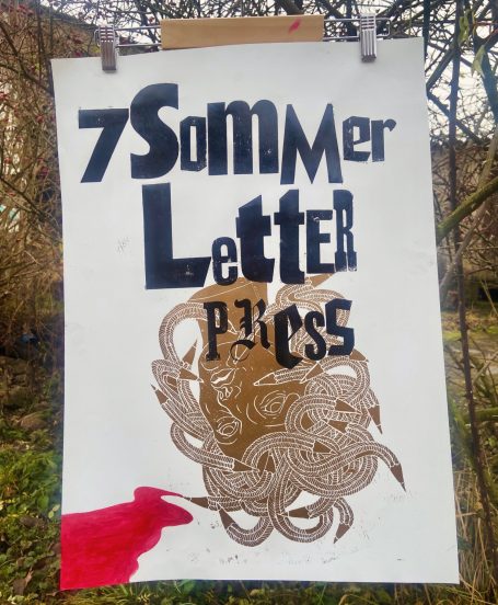 Plakat Holzschnitt und Holzbuchstaben
Medusa