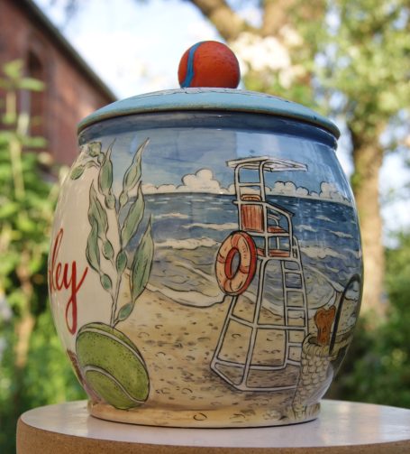 Grosse Urne mit Strandmotiv