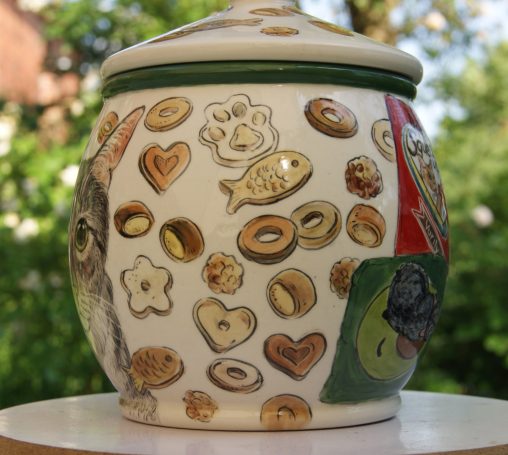 kleine Urne mitKatzen- Leckerlies